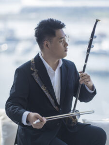Yang Enhua, Huqin Soloist